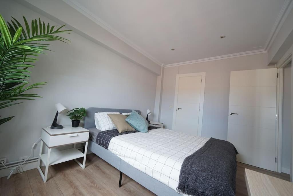 Bonito Y Acogedor Apartamento En Santander Luaran gambar