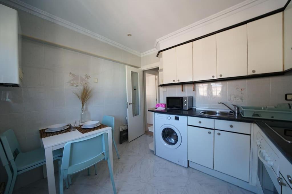 Bonito Y Acogedor Apartamento En Santander Luaran gambar
